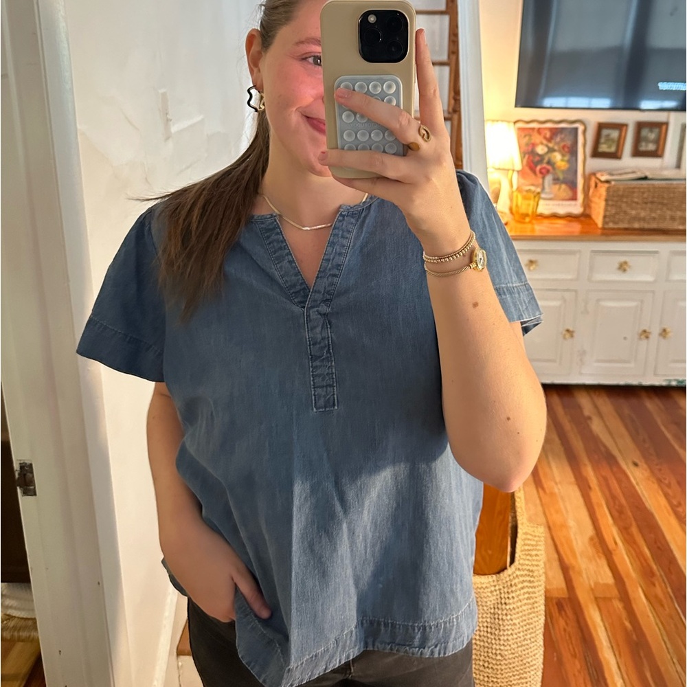 crown & ivy Denim Blue Women's Blouse